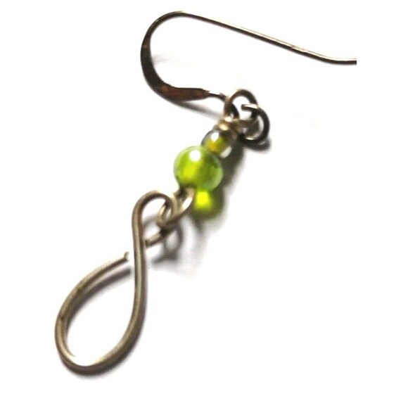 Green Beaded Earrings Silver Tone Twisty Hook Dangle Drop Boho Women’s Jewelry - Picture 2 of 4